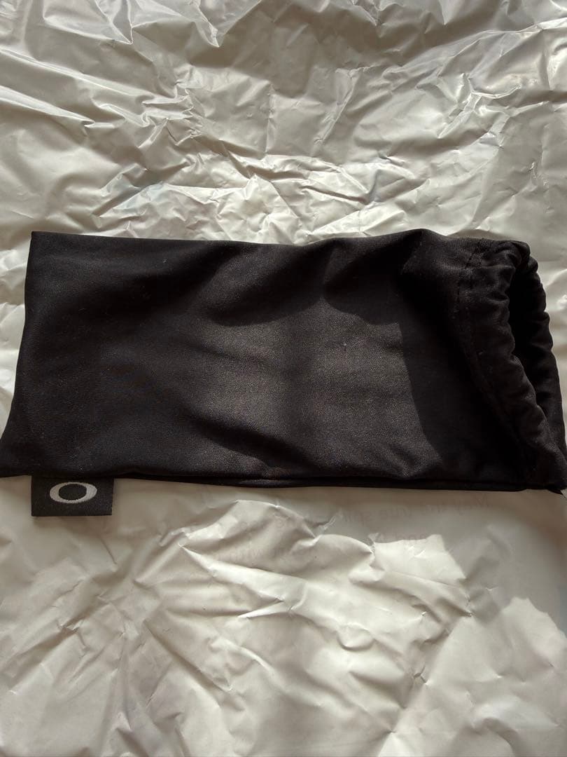 オークリー スポーツサングラス 黒色 偏光 OO9236-06