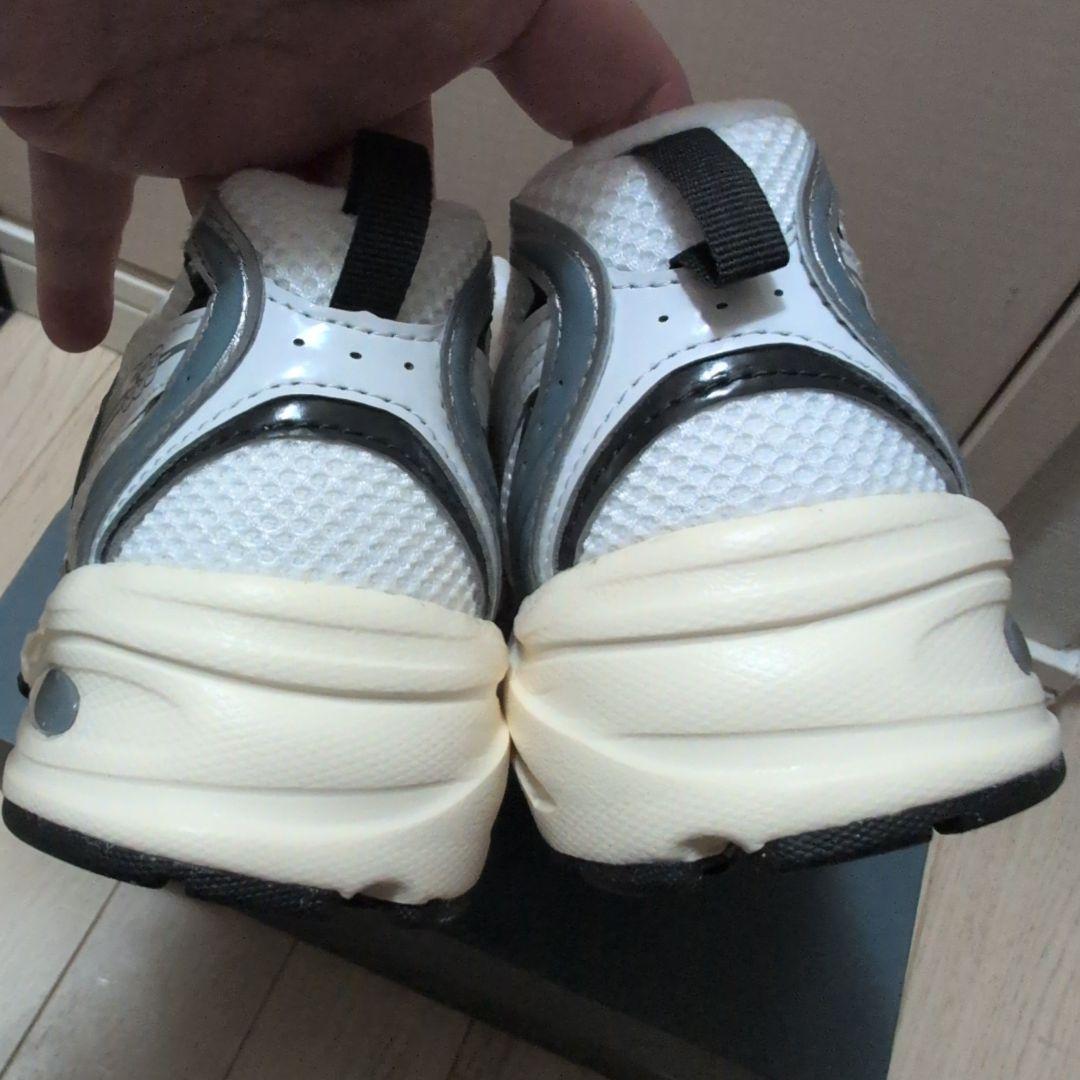 【新品未使用】New Balance u530ESA 24.5cm