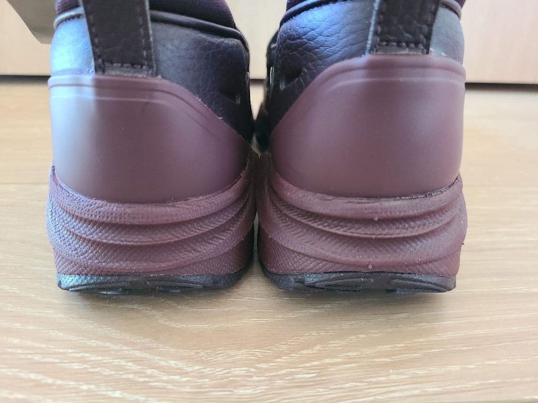 【新品未使用黒タグ箱付】NIKE AIRMAX PHENOMENA フェノメナ