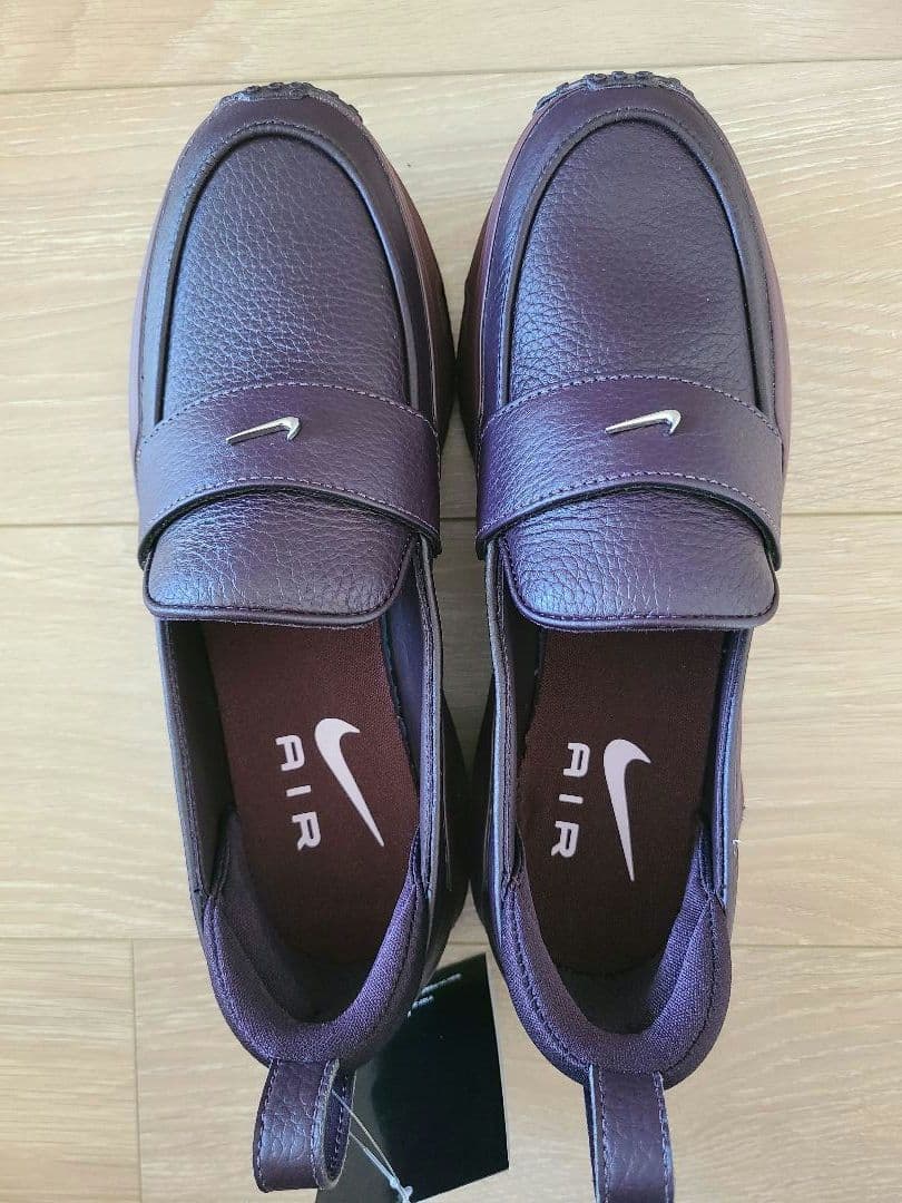 【新品未使用黒タグ箱付】NIKE AIRMAX PHENOMENA フェノメナ