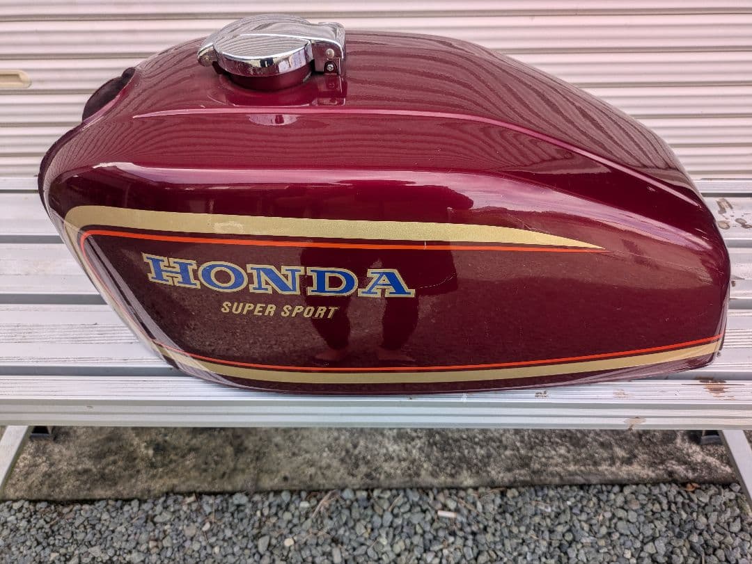 とにーもんたな様　HONDA CB400F タンク 純正