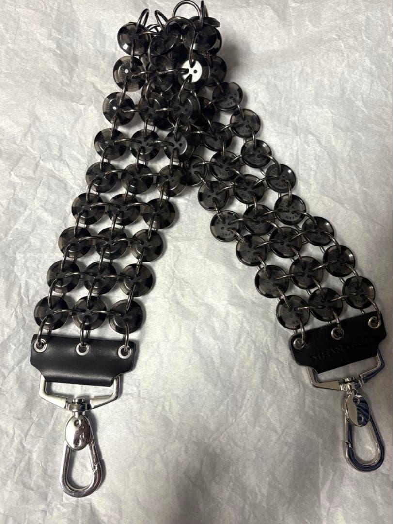 Stefan Cooke ボタンストラップ キーチェーン BLACK