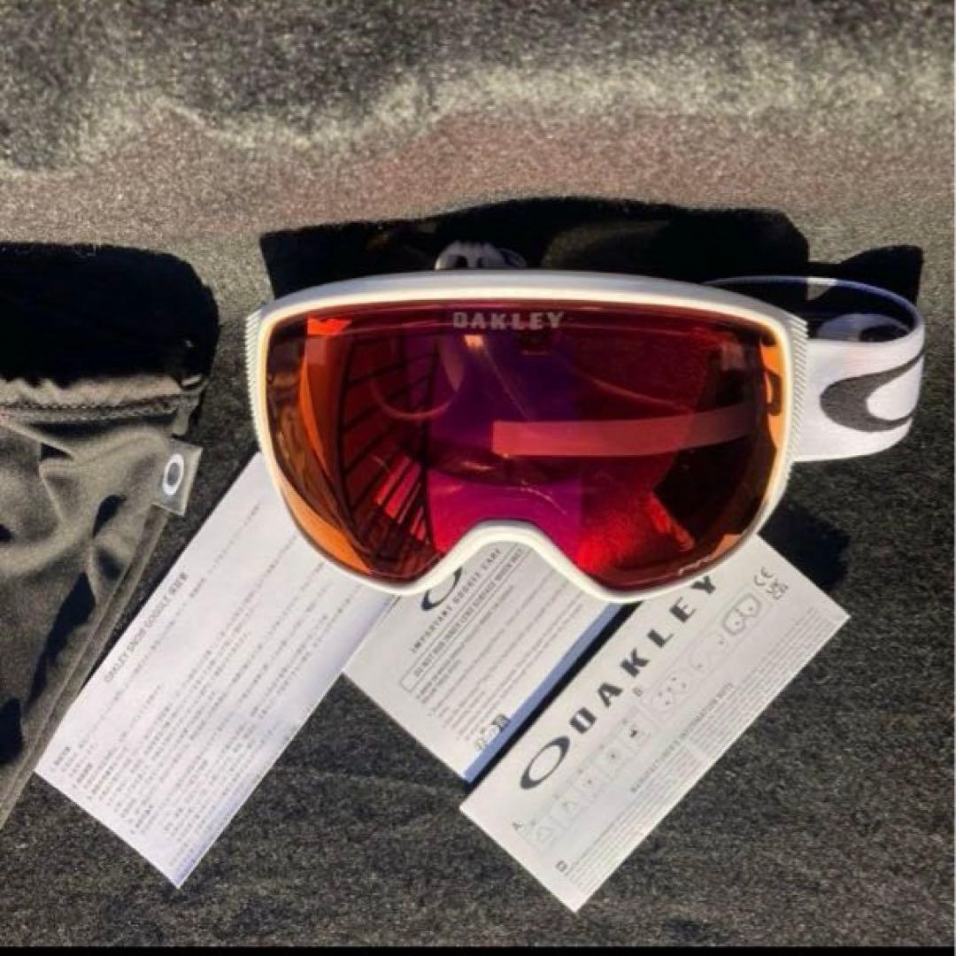 新品未使用　オークリーゴーグル　オークリースノーゴーグル　フライトトラッカーM