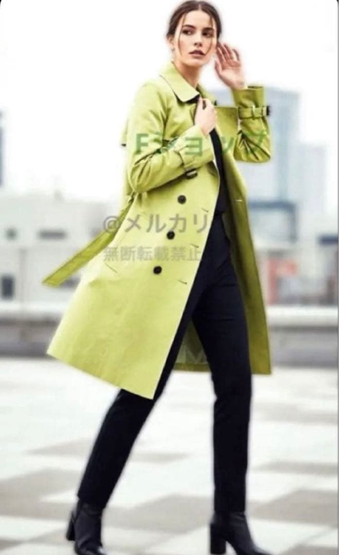 美品23区大きめレディーストレンチコート　ロングコート46号ライムグリーン黄緑
