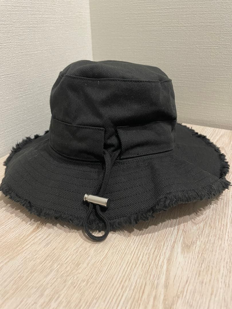 JACQUEMUS ブラック バケットハット　西洸人