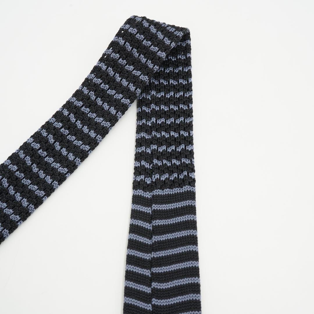✨未使用展示品✨　PRADA ニットタイ　ボーダー　バイカラー　ネクタイ