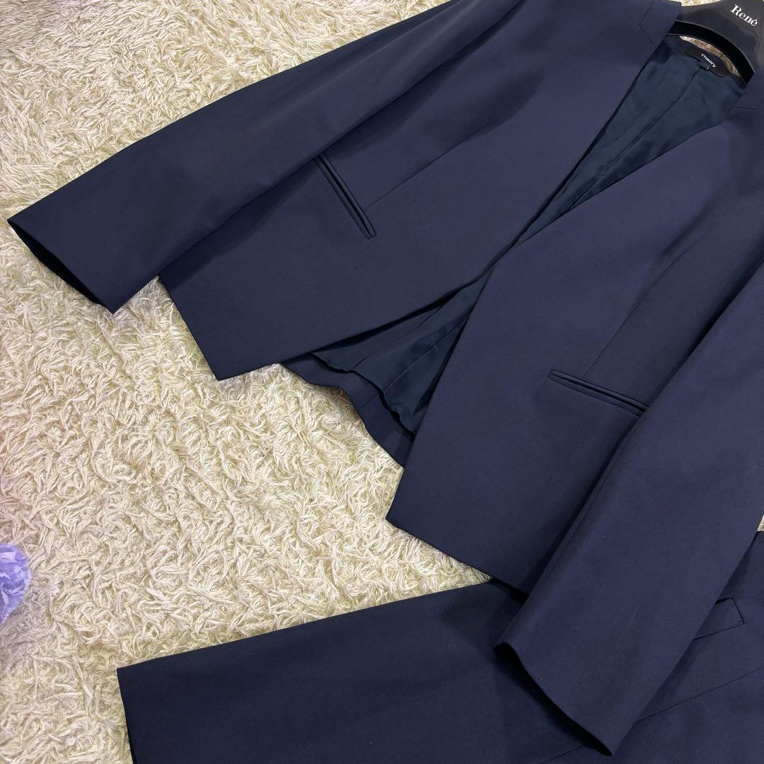 セオリー　ノーカラー　ボタンレス　ジャケット　スカート ネイビー　4