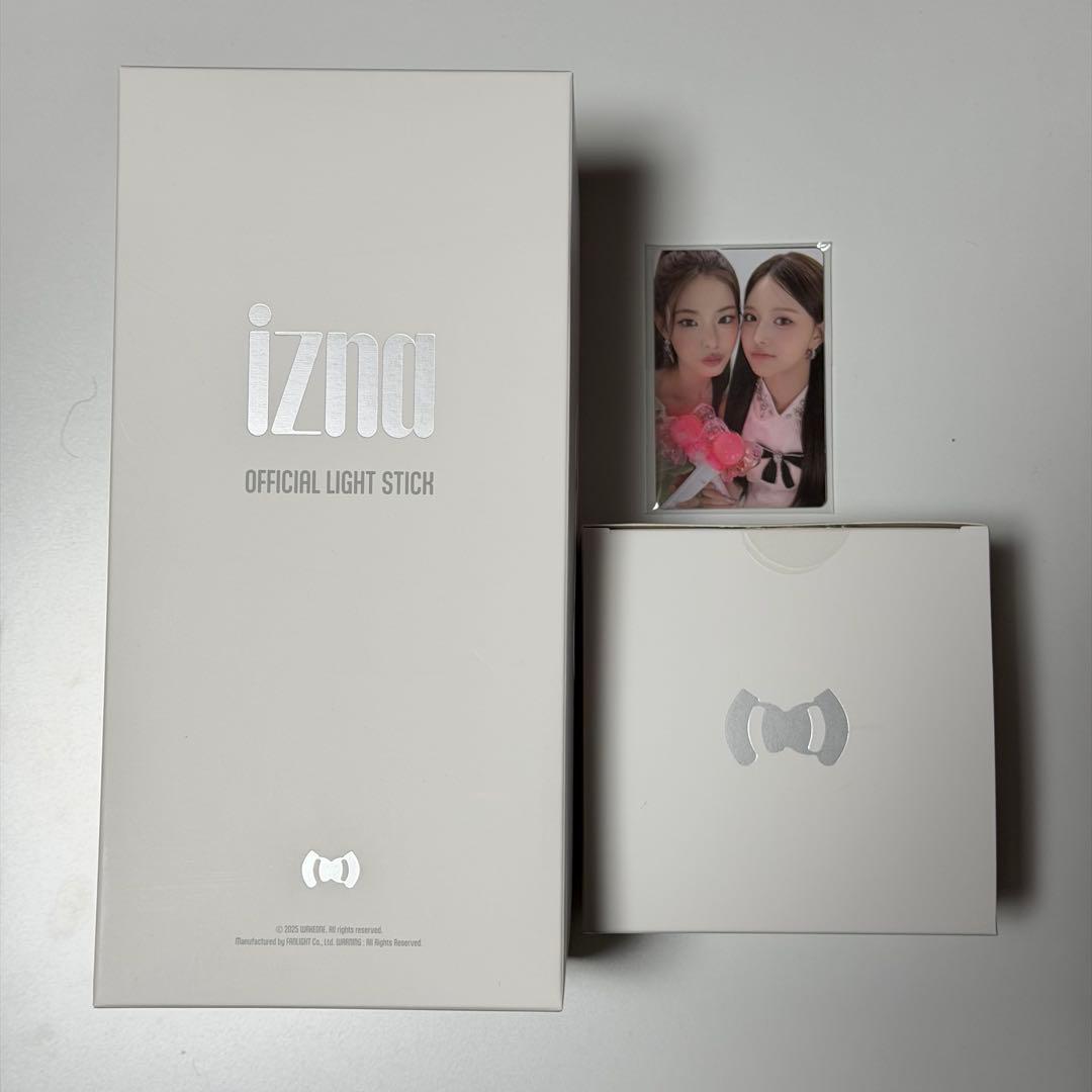 izna ペンライト トレカ 未開封 セット