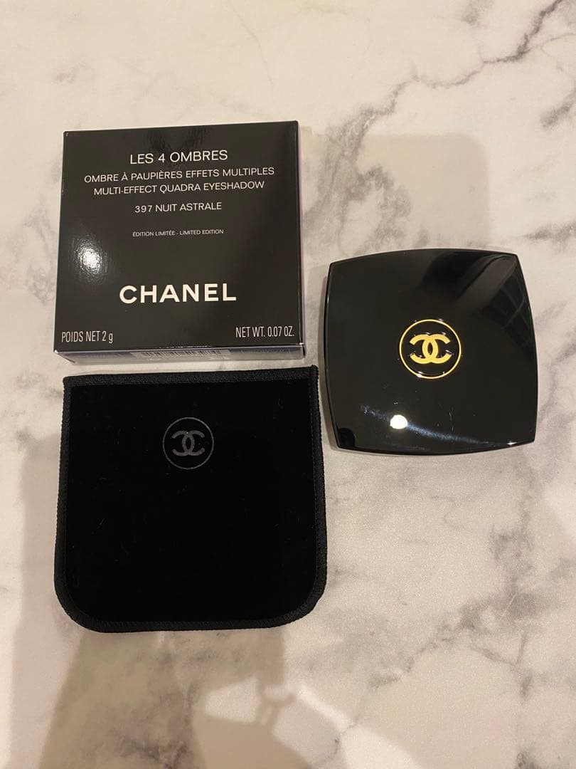 シャネル　アイシャドウ　ニュイ　アストラル　CHANEL 397