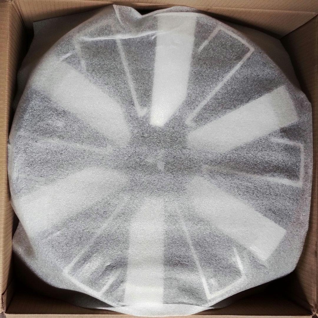 ナ*ト様 送料込　三菱　アウトランダー　ＰＨＥＶ　新車外し　２０インチホイール