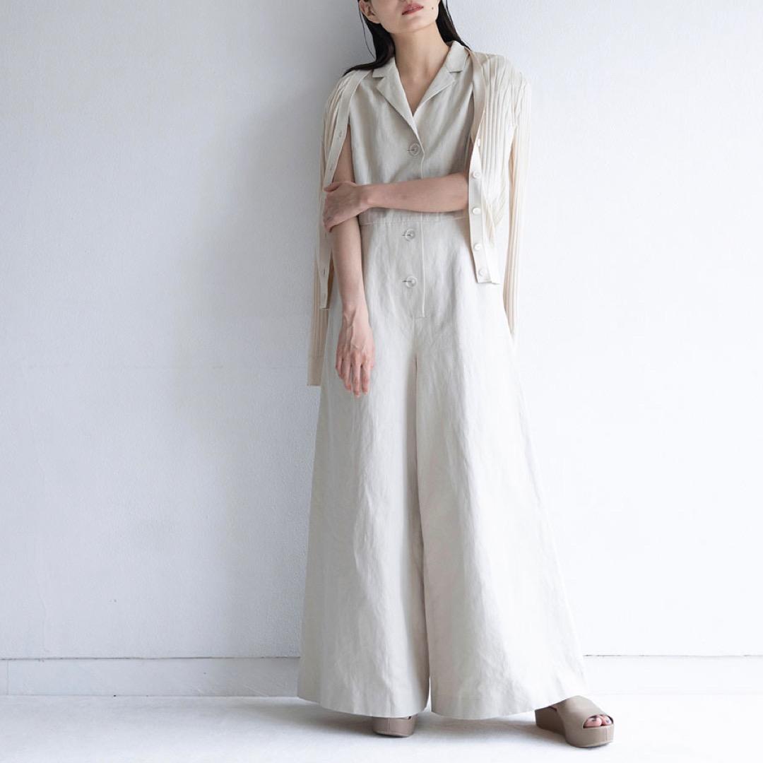 美品 saqui サキ コットンリネン コンビネゾン ベージュ 伊藤まさこ