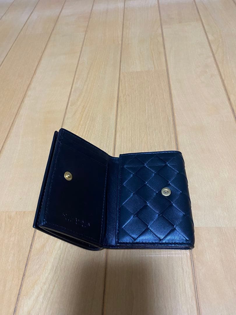 ボッテガ　三つ折り財布