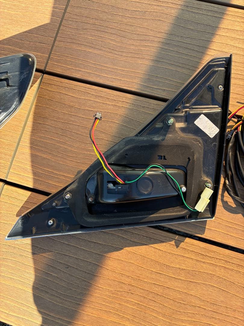 LEDテールランプ 流れるウィンカー　 左右セット