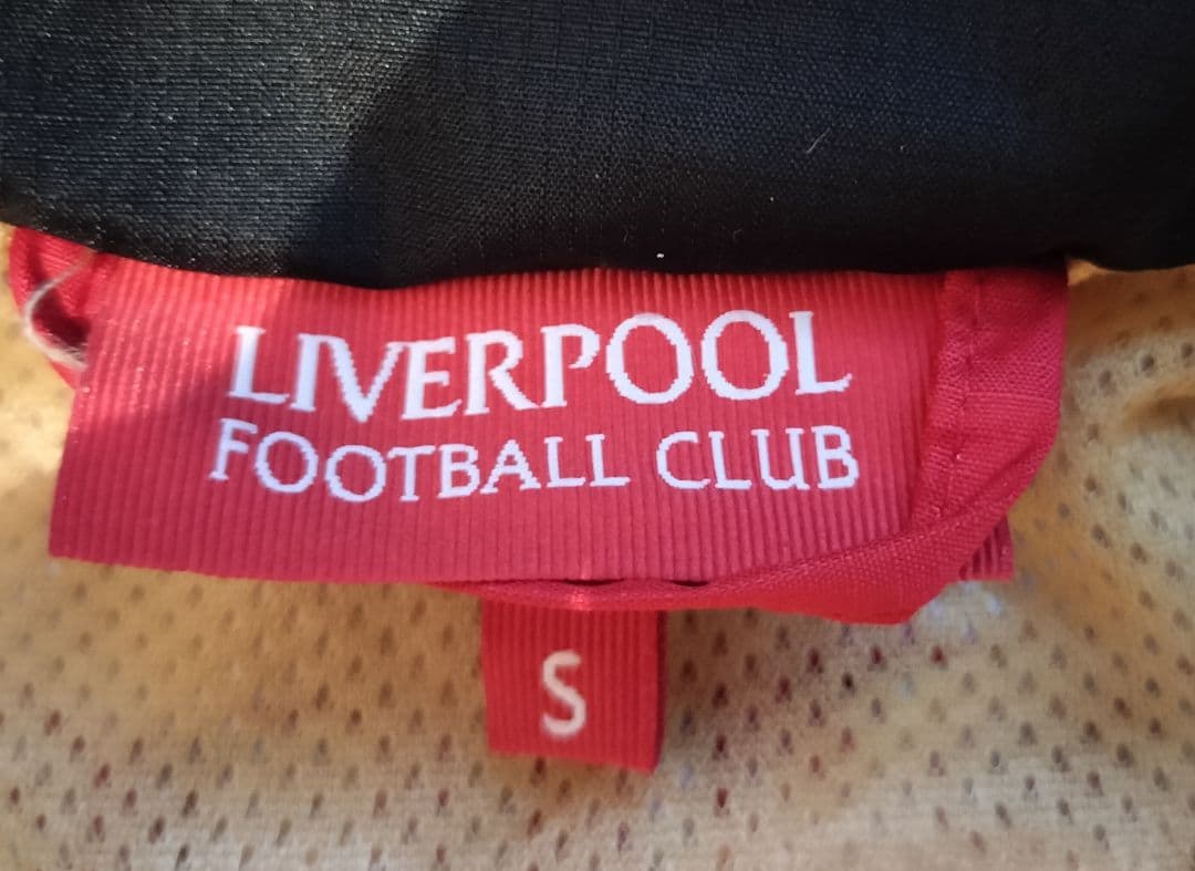 リバプールFC ウィンドブレーカー　サッカー　フットボール　ウェア　希少