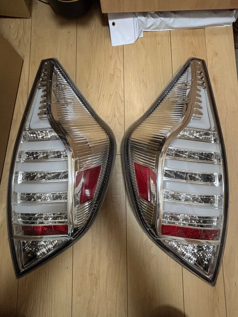 アクア　社外テール