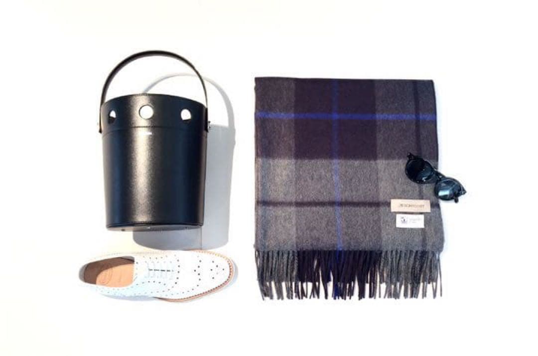 希少 シークレットクローゼット別注ジョンストンズ カシミアストール カシミヤ大判