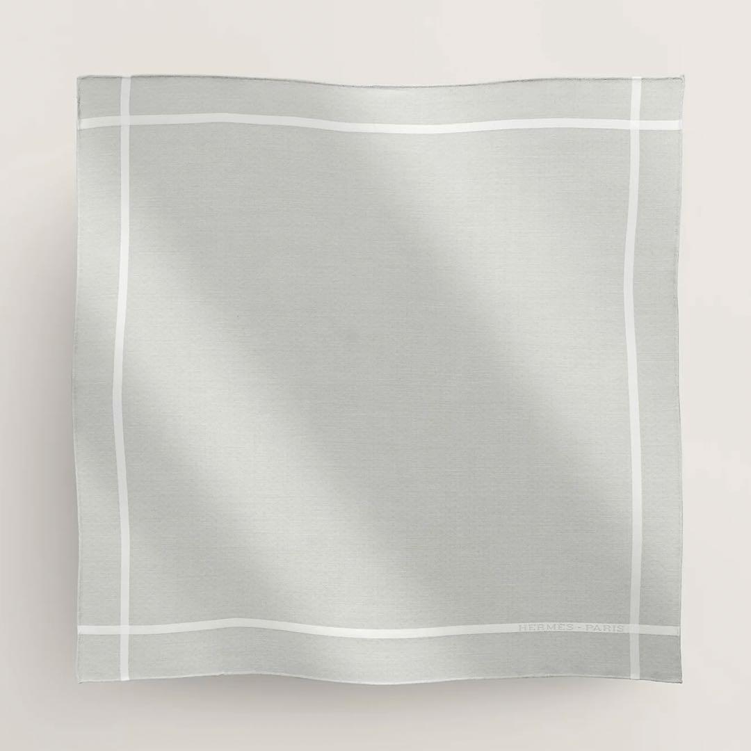 HERMES エルメス　ハンカチーフ 《ジャカードH》　グリ・クレール　未使用品