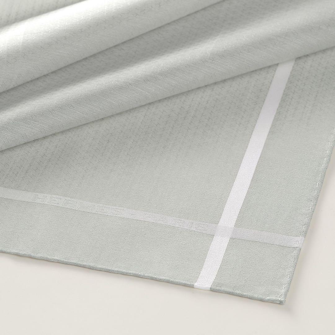 HERMES エルメス　ハンカチーフ 《ジャカードH》　グリ・クレール　未使用品