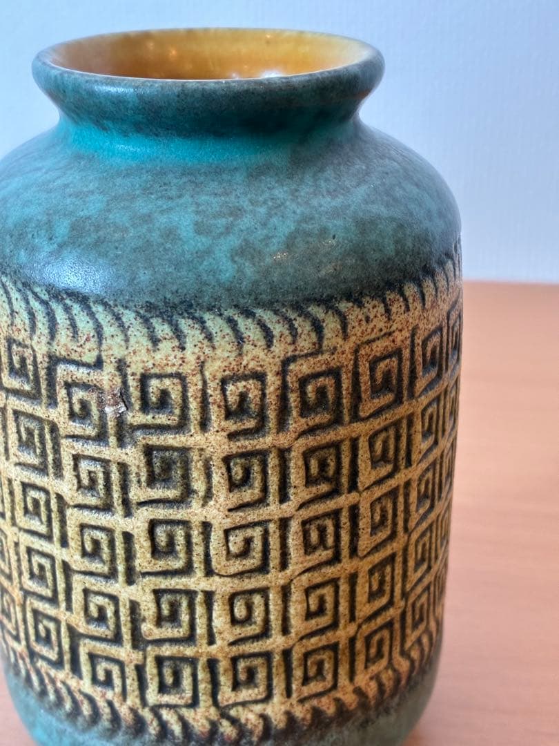 Fatlava ファットラヴァ UBELACKER 12cm 花瓶