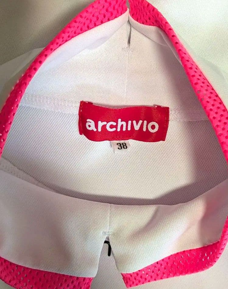 アルチビオ ☆ ハイネックシャツ 38 美品