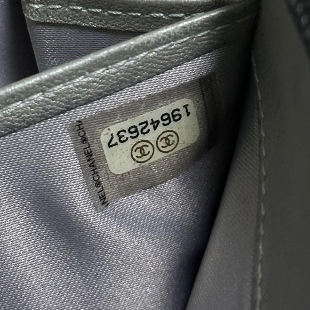 CHANEL シャネル　長財布　ラウンドファスナー　カメリア　ラムスキン