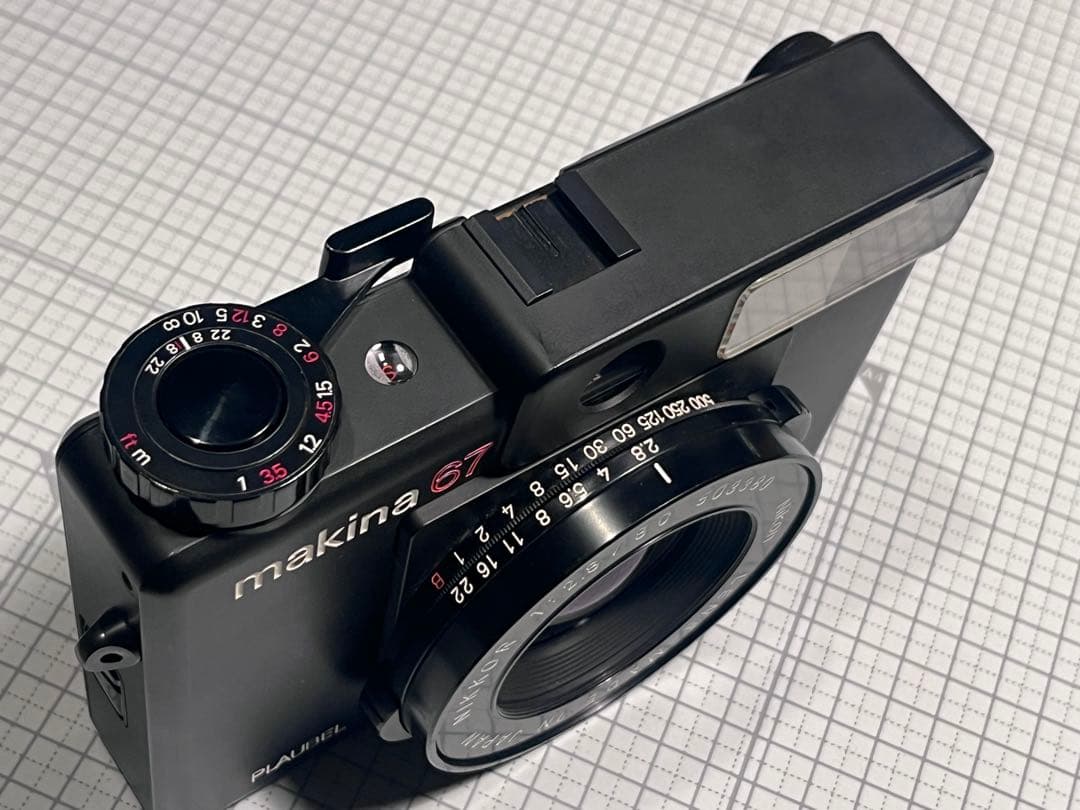 Plaubel makina 67 中判フィルムカメラ　プラウベルマキナ