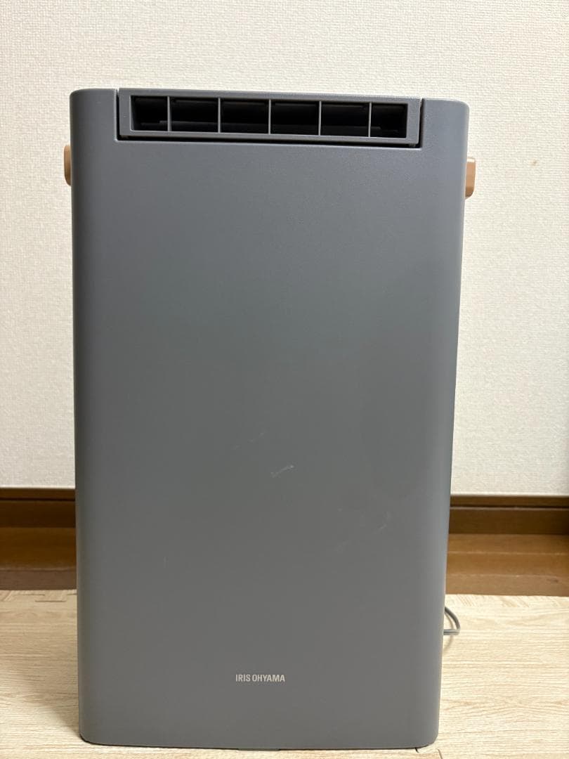 アイリスオーヤマ　除湿機　衣類乾燥機