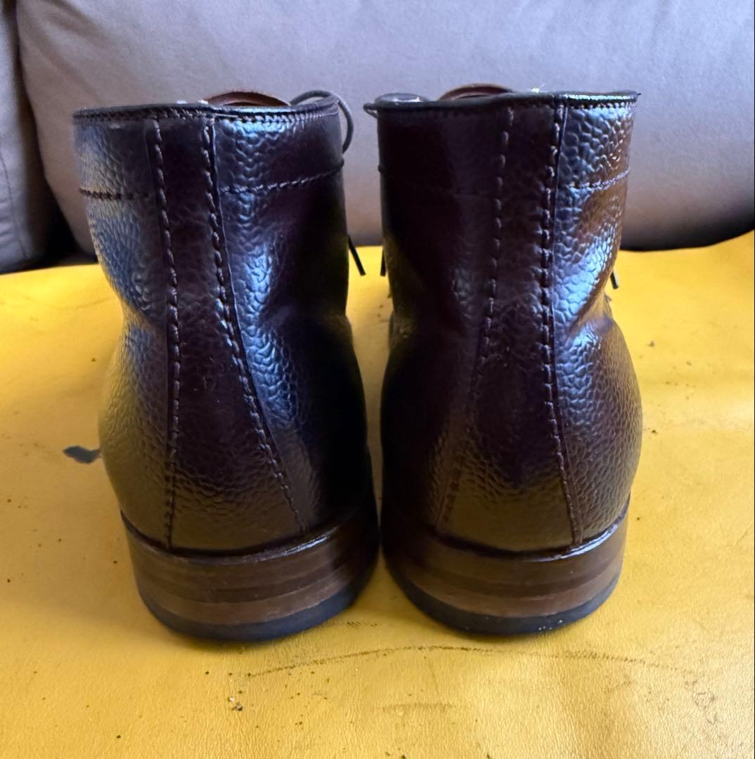 オールデン チャッカブーツ 型押しコードバン 定価18万円