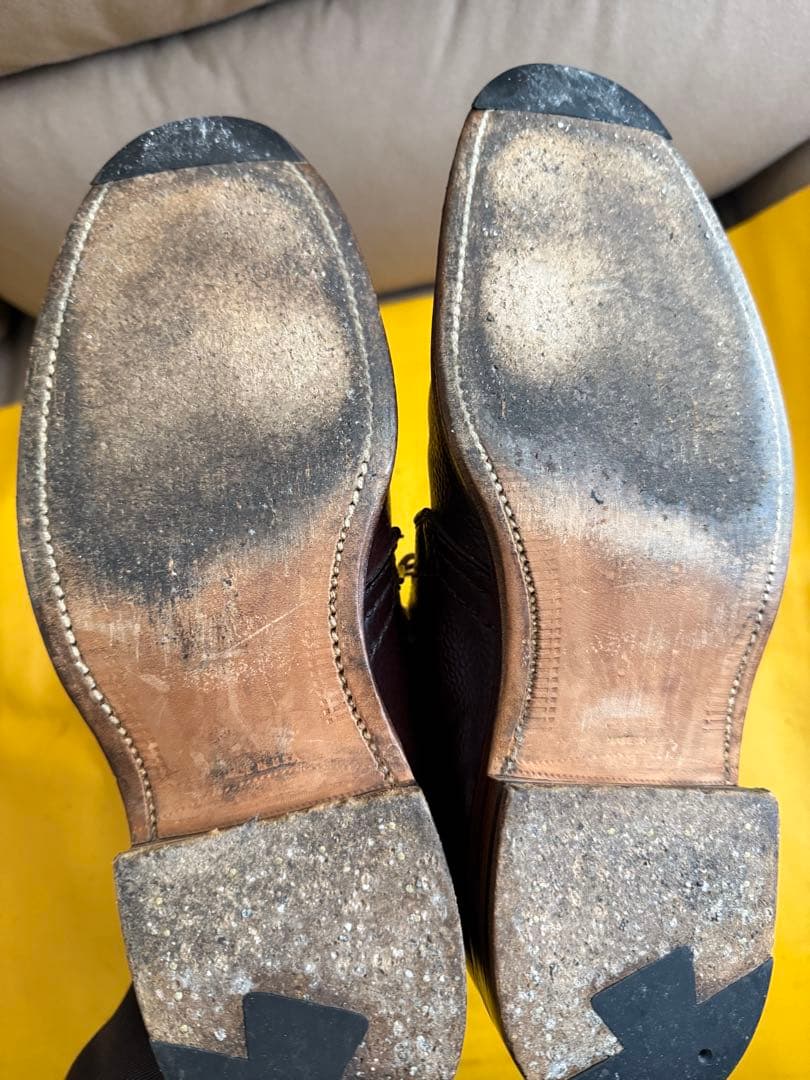 オールデン チャッカブーツ 型押しコードバン 定価18万円