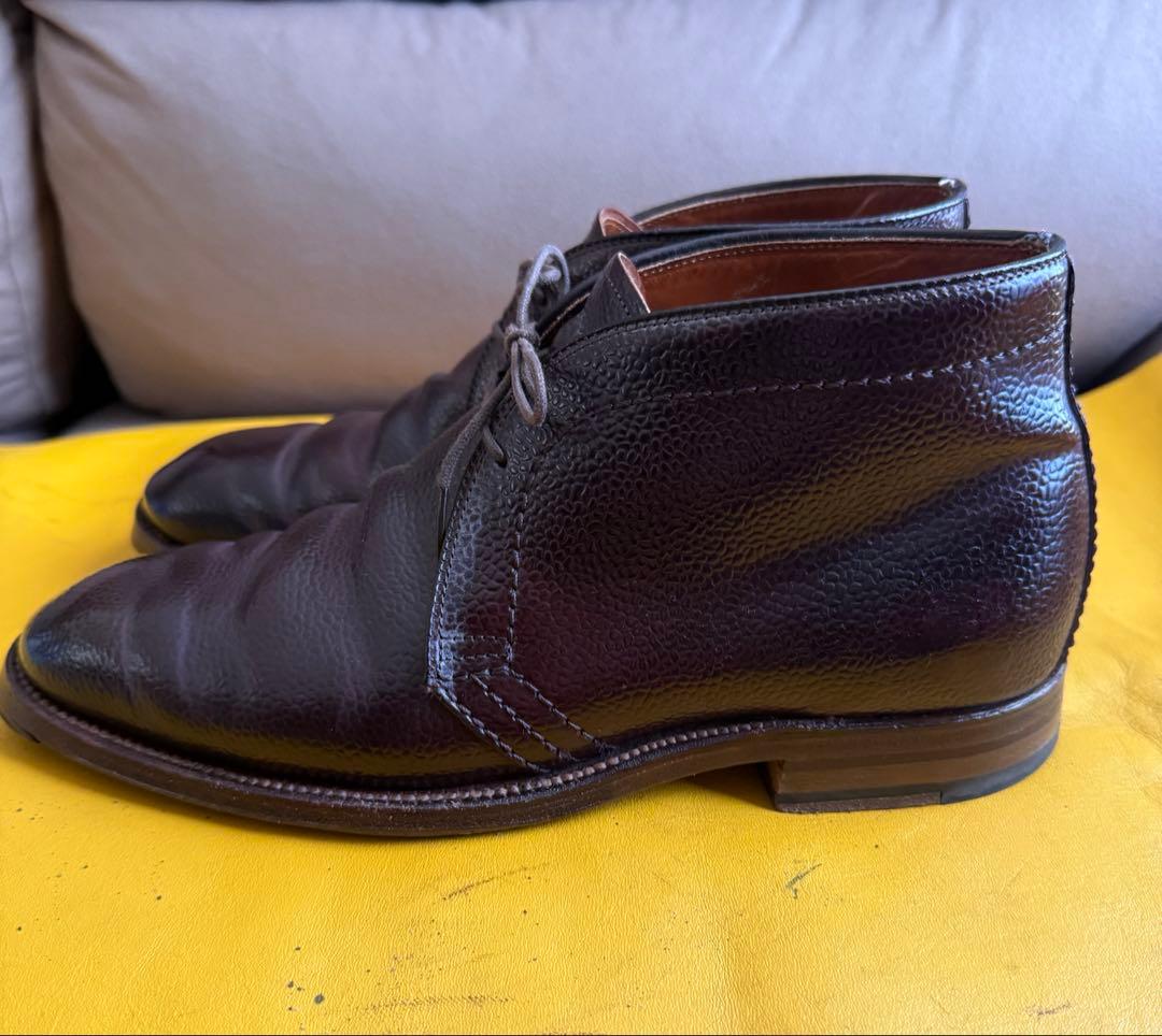 オールデン チャッカブーツ 型押しコードバン 定価18万円
