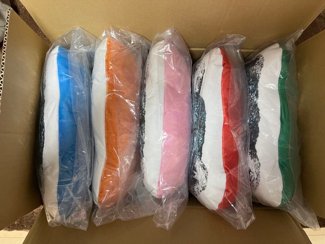 マンウィズ　一番くじ　クッション5種