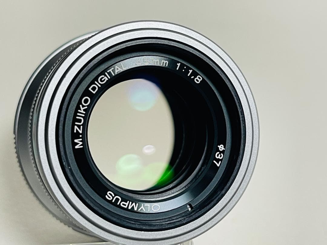 OLYMPUS オリンパス M.ZUIKO DIGITAL 45mm F1.8