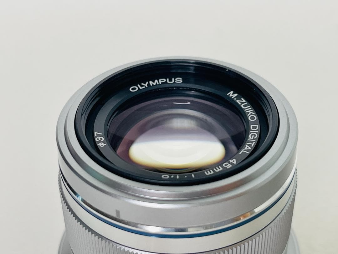 OLYMPUS オリンパス M.ZUIKO DIGITAL 45mm F1.8