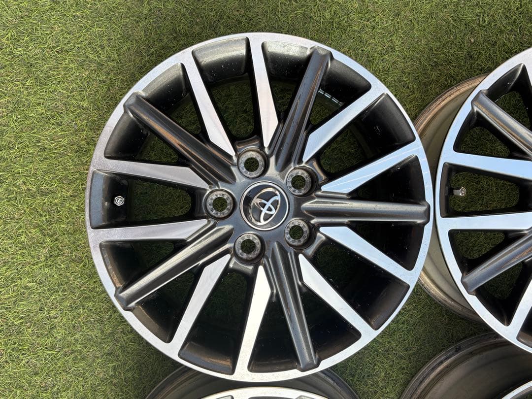 トヨタ NOAH VOXY 16インチ純正ホイール 4個セット