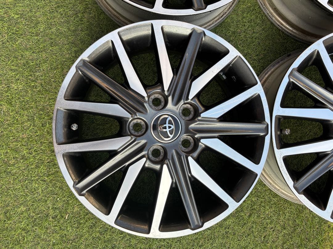 トヨタ NOAH VOXY 16インチ純正ホイール 4個セット