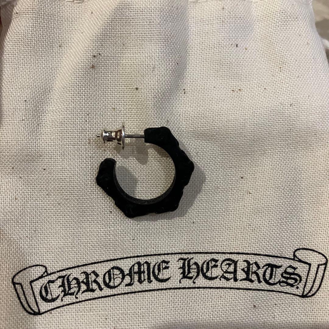新品未使用 CHROME HEARTS シリコン　フープ　ピアス　直営店購入 黒