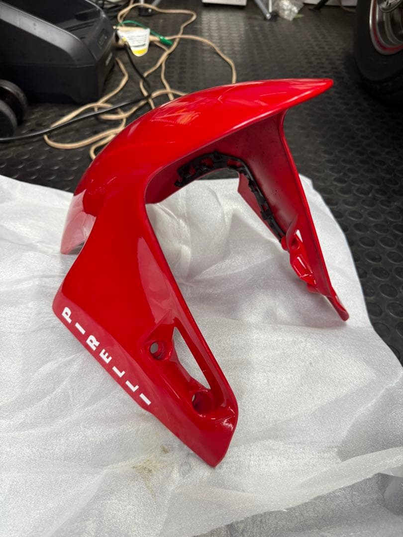 Ducati パニガーレV2 V4純正フロントフェンダー