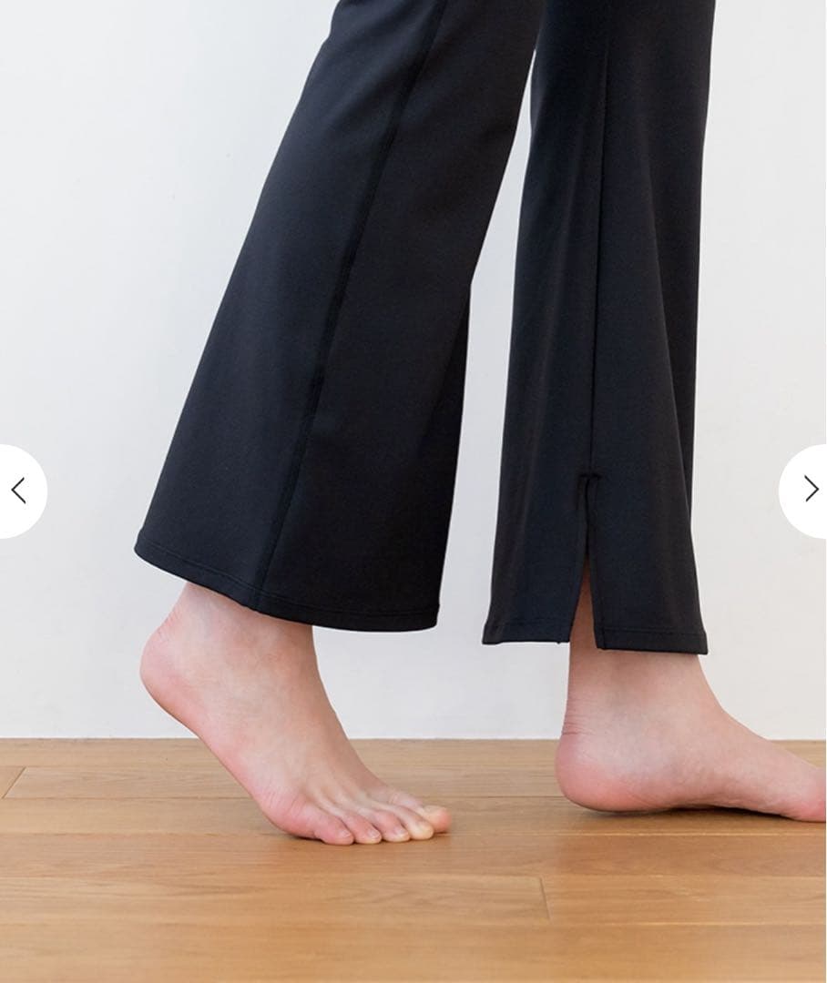 【新品未開封】SUKALA ベーシックフレアパンツ ブラック Mサイズ