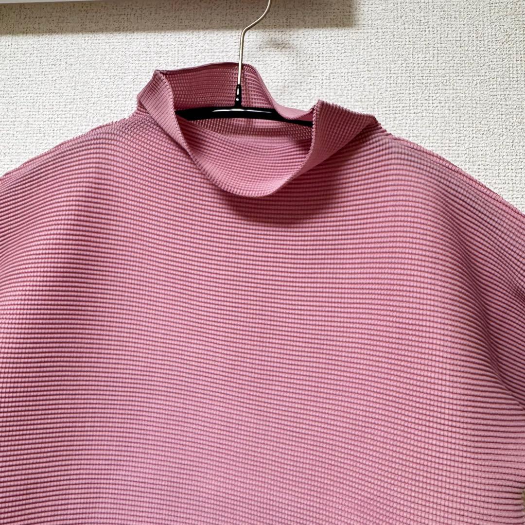 me ISSEY MIYAKE ボックスプリーツカットソー ピンク