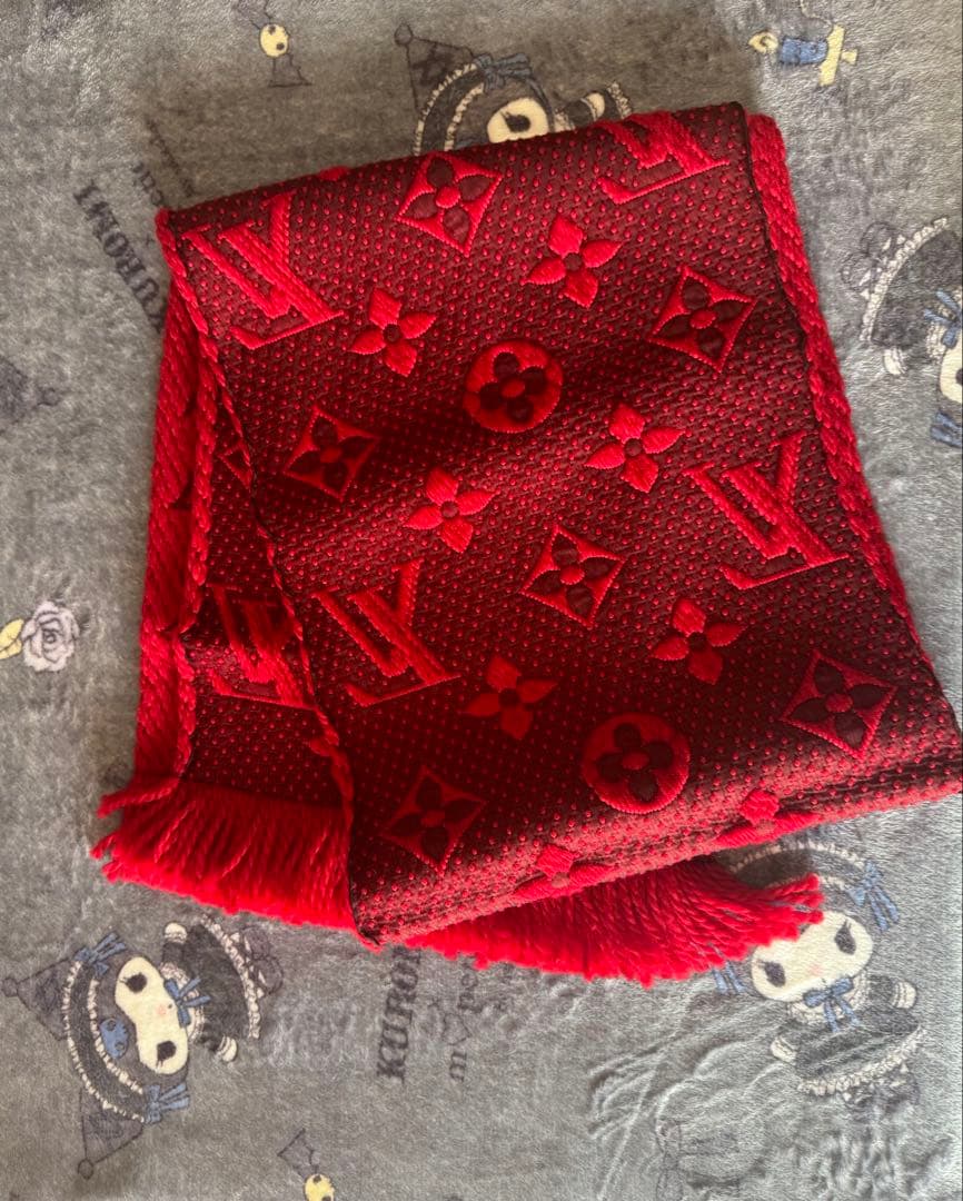 ルイ・ヴィトン　エシャルプ・ロゴマニア ウール　マフラー　モノグラム　レッド