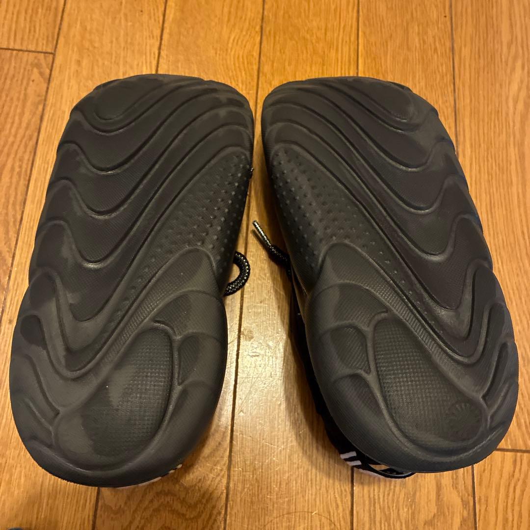 UGG厚底スニーカー