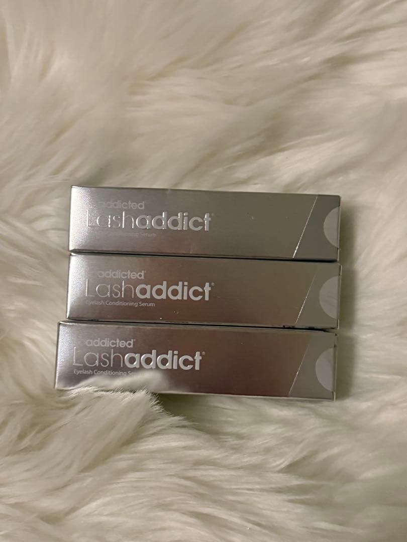 Lashaddict まつ毛美容液 3本セット