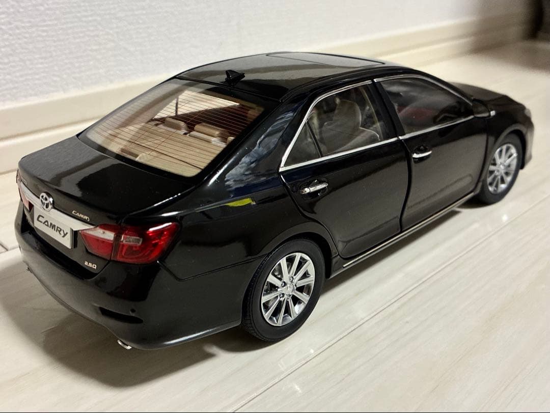 1/18 トヨタ カムリ ブラック 中国仕様