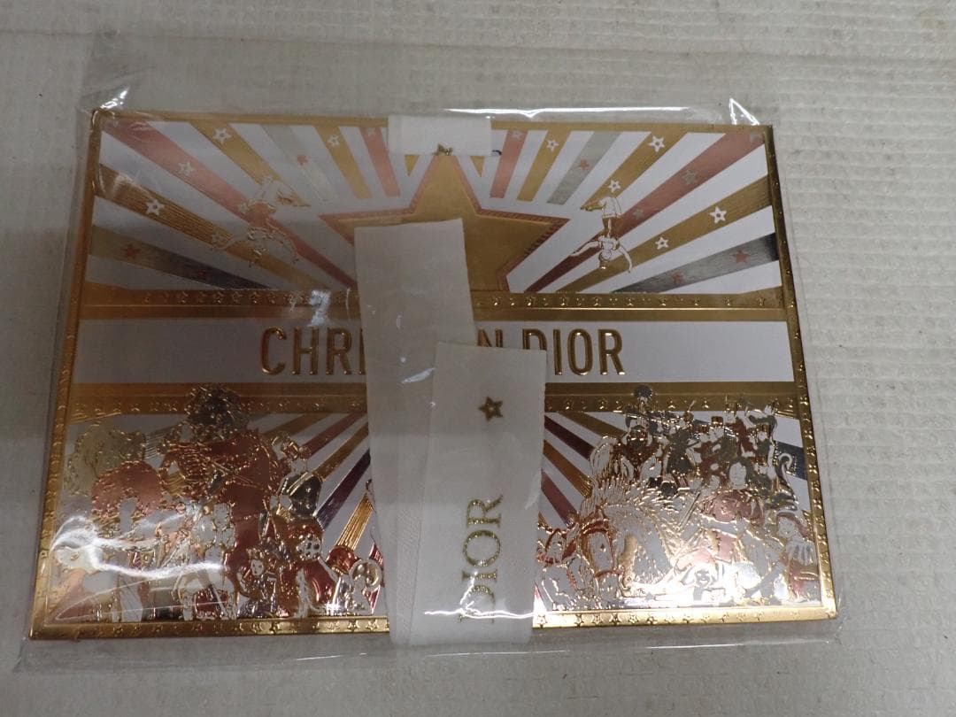 ディオールショウ サンククルール636ファイアリーサーカス アイシャドウB3-A