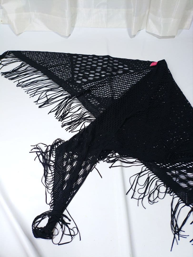 サンアイ Ai ノンワイヤービキニ ブラック Mサイズ 中古 美品 パレオ付き