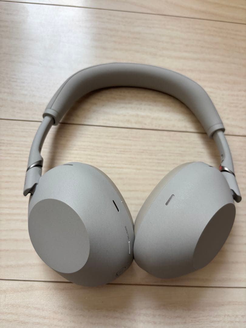 ソニー　ワイヤレスヘッドホン　WH-1000XM6 S