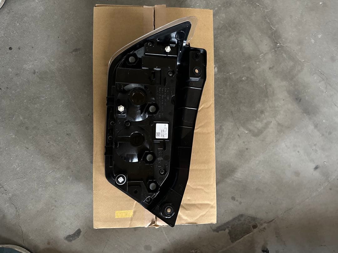 ワゴンR mh55s 右テールランプ