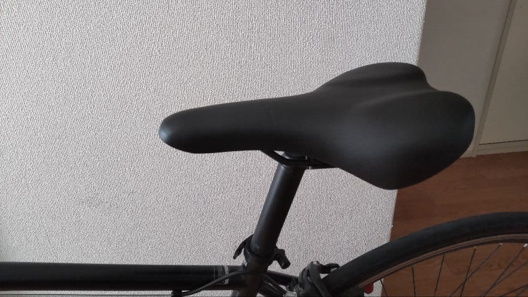 クロスバイク 700×28C 愛知県 引き取り限定