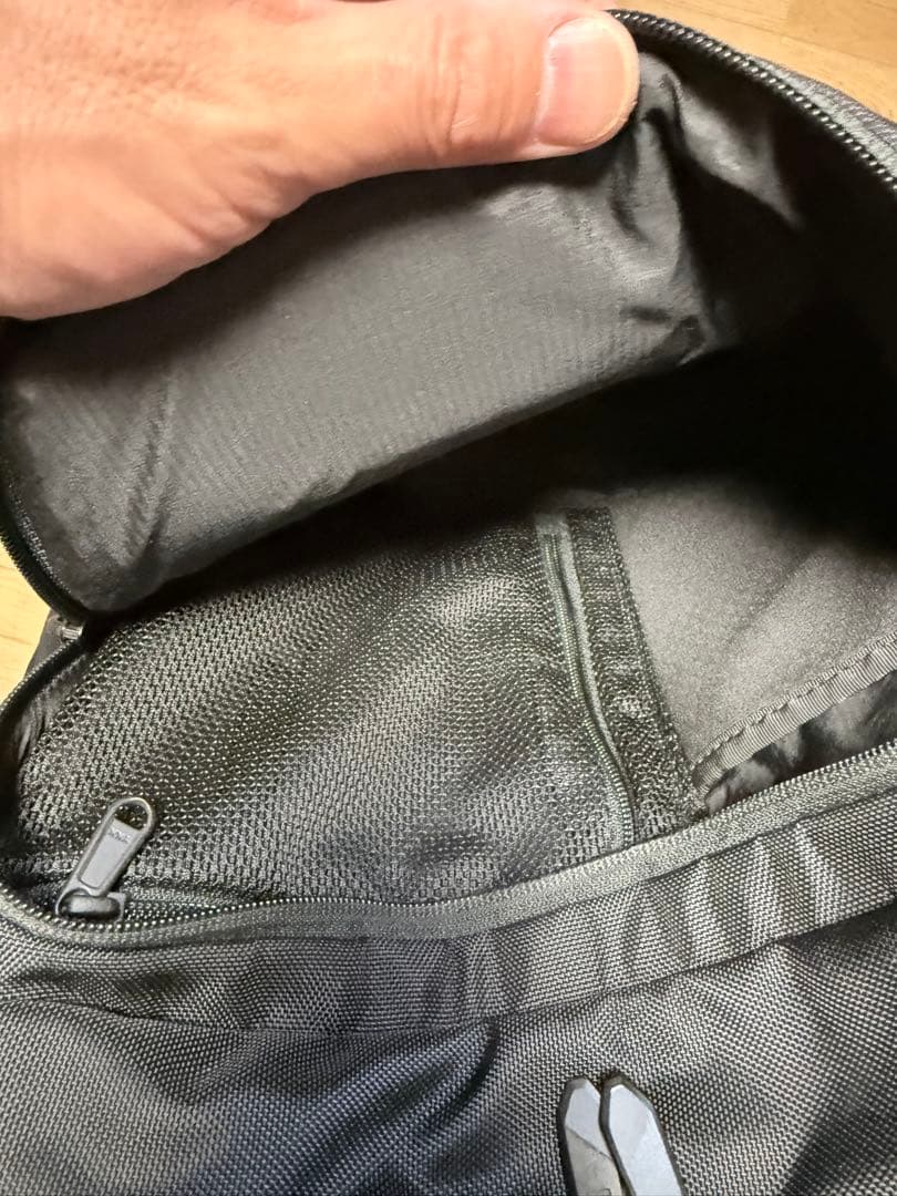 ノースフェイス　シャトルデイパック24ℓブラック