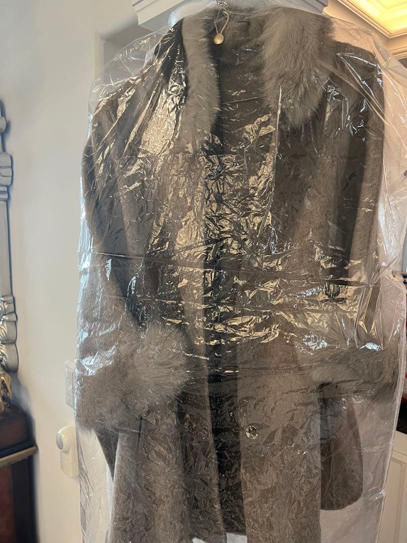 CLARA ケープコート tree未使用